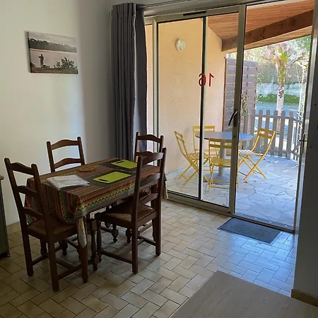 Le Piquet Résidence-pavillon Hébergement de vacances Cazaubon