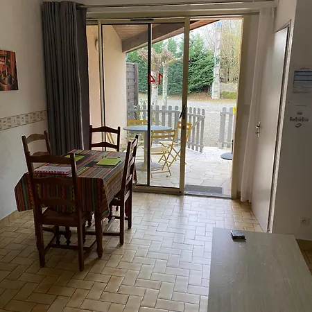 Le Piquet Résidence-pavillon Hébergement de vacances *